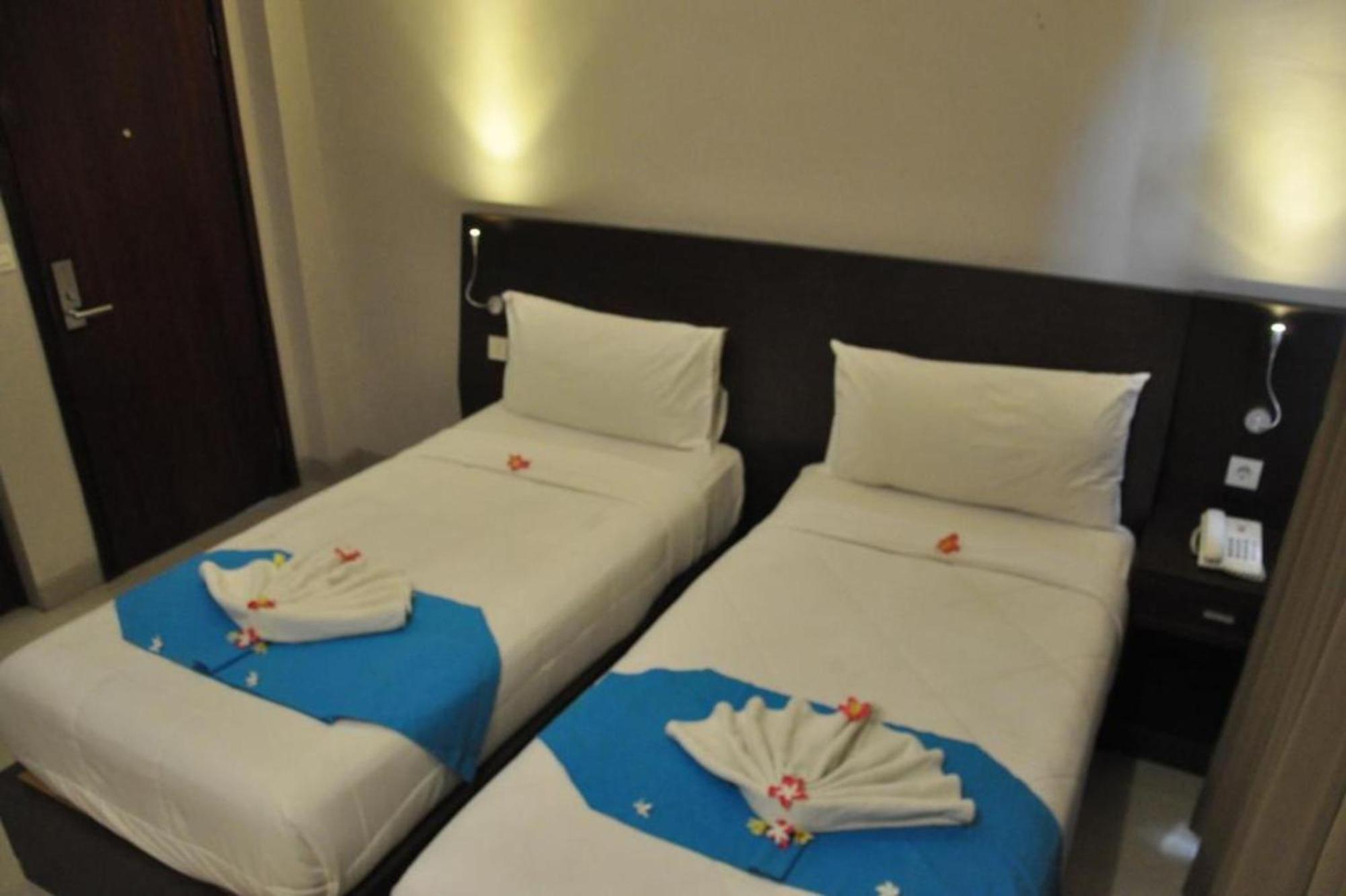 Hotel Akarsa Transit Sanur Zewnętrze zdjęcie